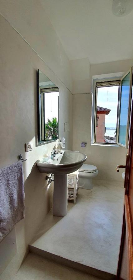 B&B Del Porto Bosa Marina Exteriör bild