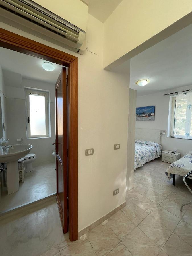 B&B Del Porto Bosa Marina Exteriör bild