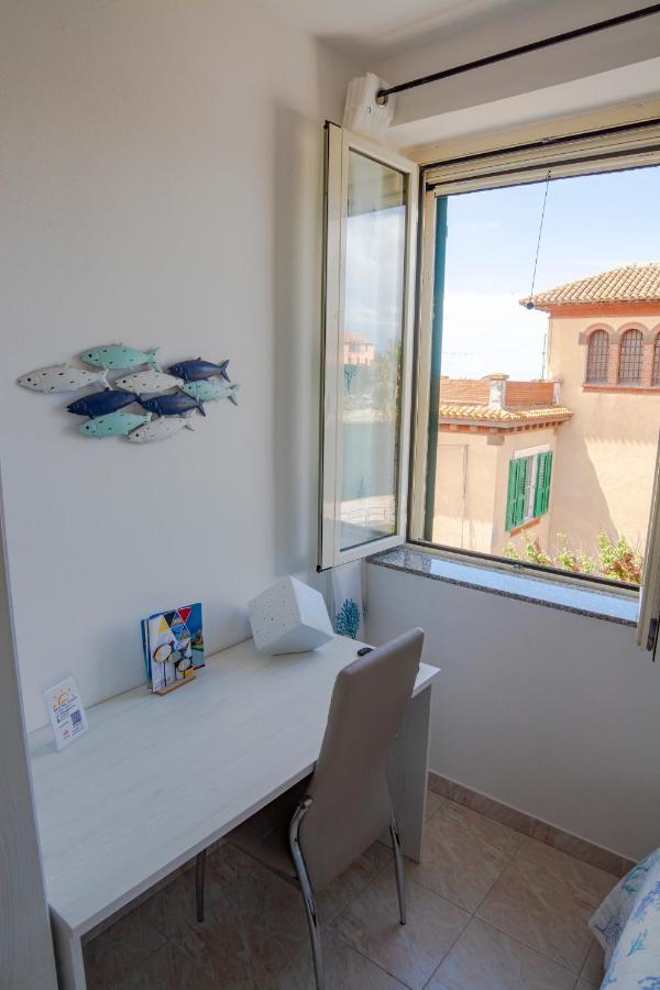 B&B Del Porto Bosa Marina Exteriör bild