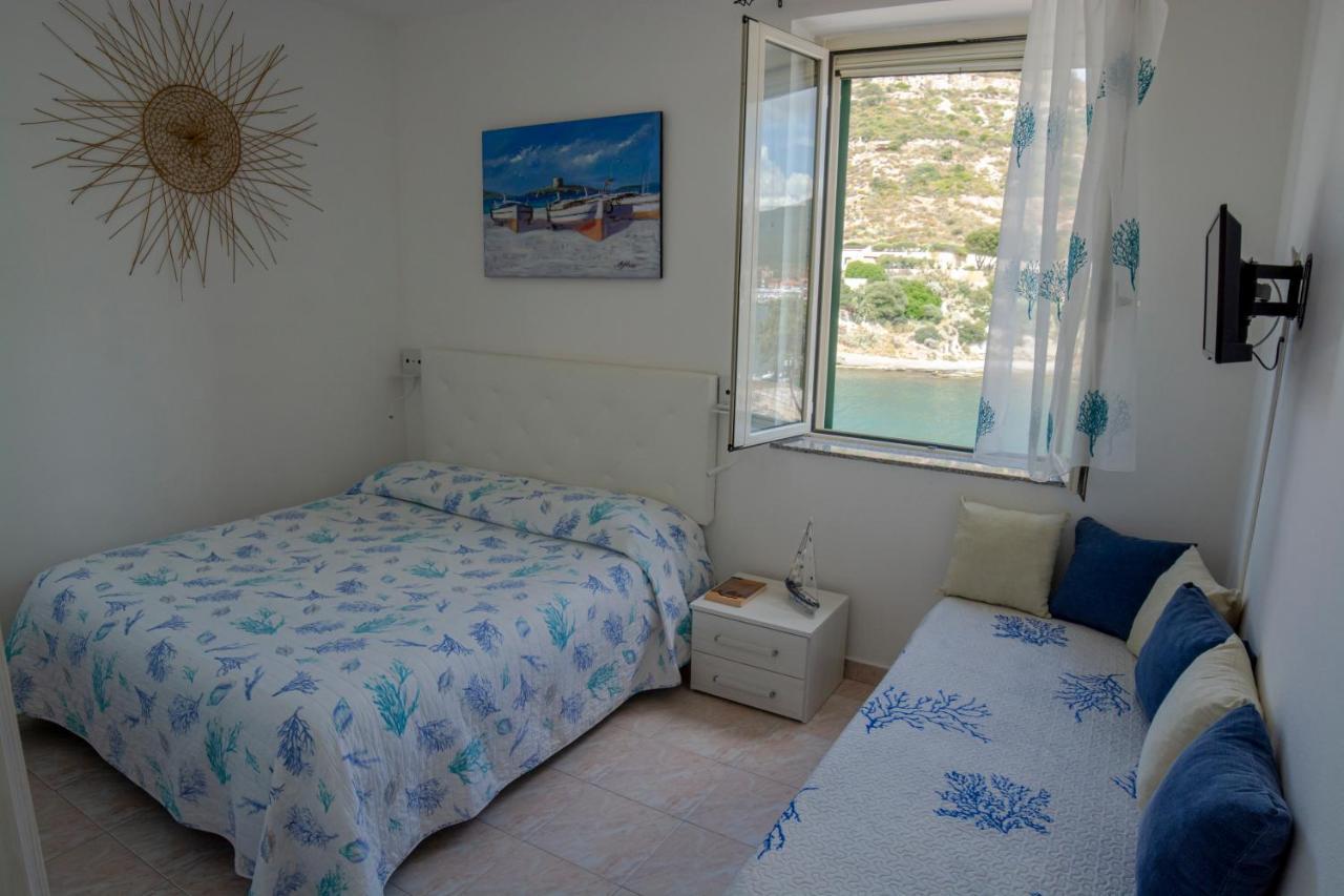 B&B Del Porto Bosa Marina Exteriör bild